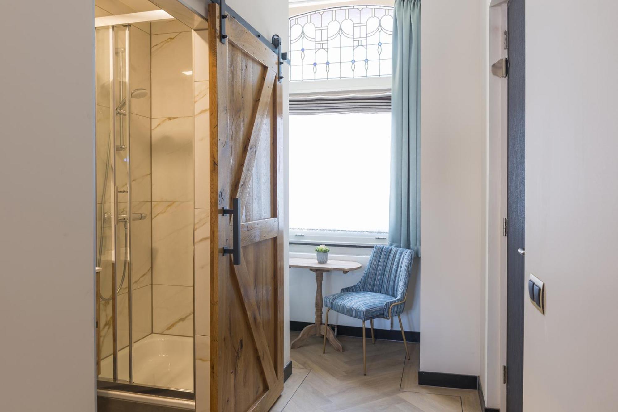 Hotspot Location, Wifi, Bed En Koffie Harmony Tilburg Exterior foto