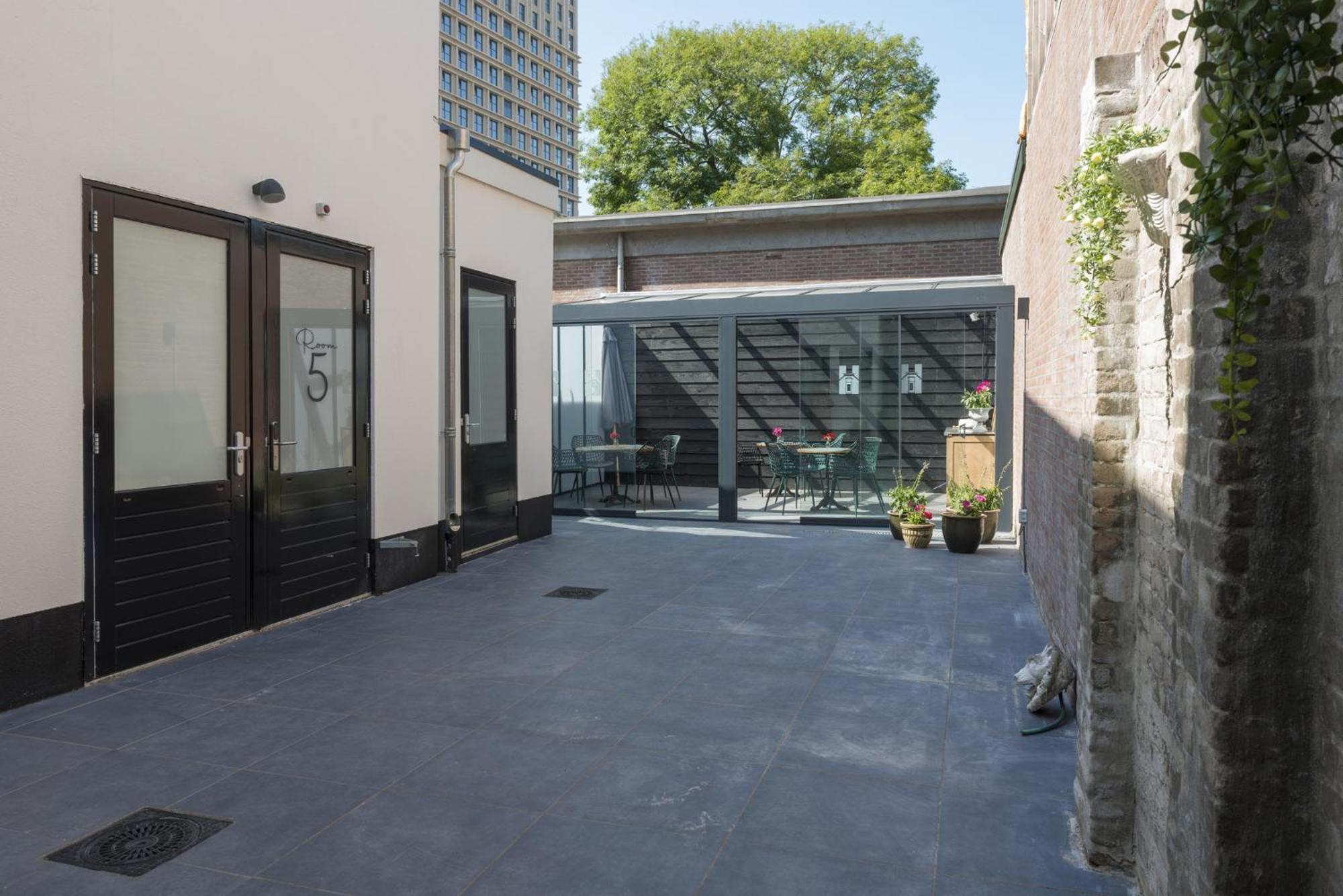 Hotspot Location, Wifi, Bed En Koffie Harmony Tilburg Exterior foto