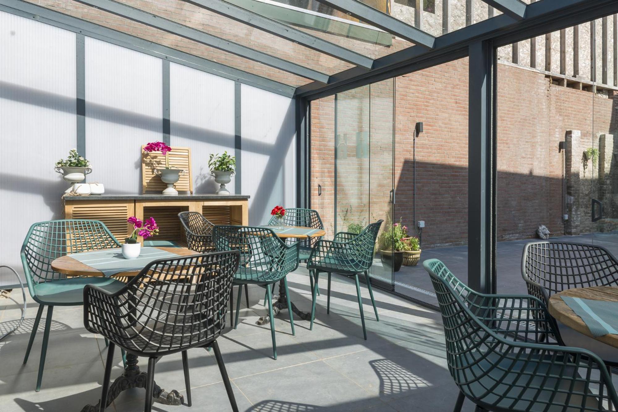 Hotspot Location, Wifi, Bed En Koffie Harmony Tilburg Exterior foto